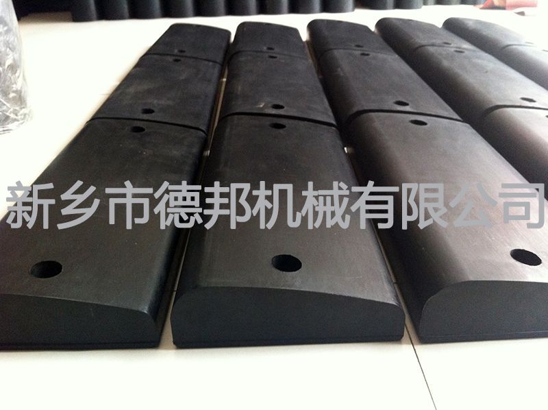 橡膠減震塊、橡膠壓條